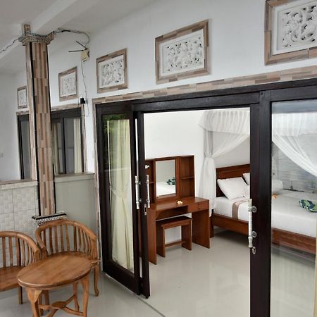 Warung Ombak Homestay Амед Экстерьер фото