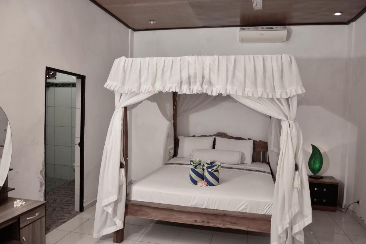 Warung Ombak Homestay Амед Экстерьер фото