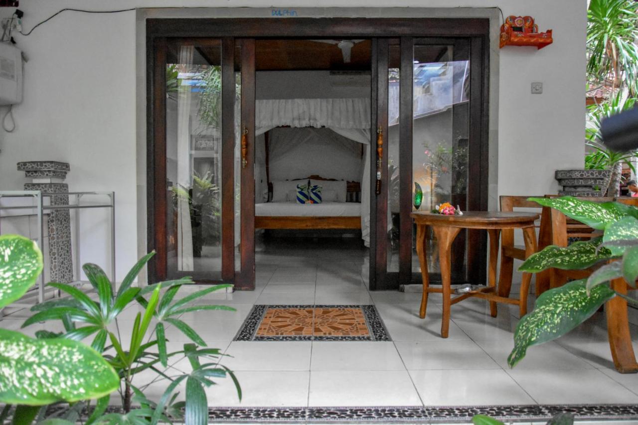 Warung Ombak Homestay Амед Экстерьер фото
